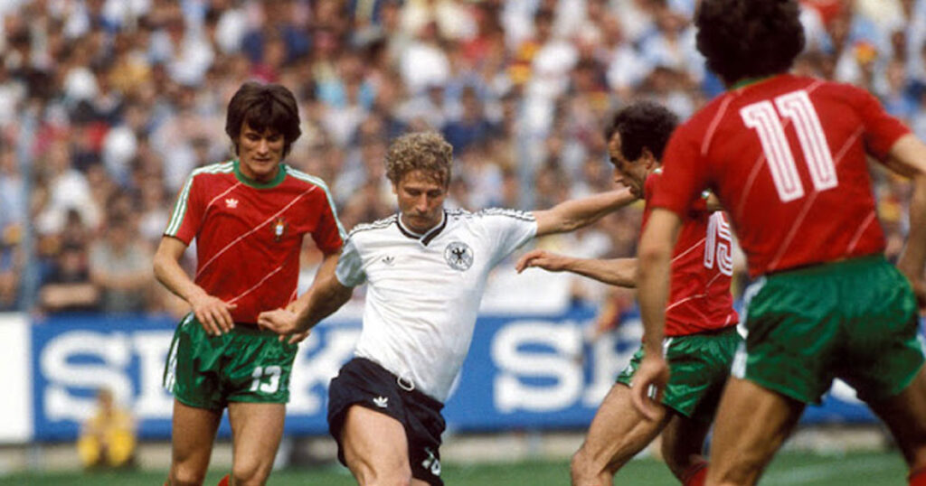 صورة من أول مباراة رسمية جمعت بين ألمانيا والبرتغال في يورو 1984