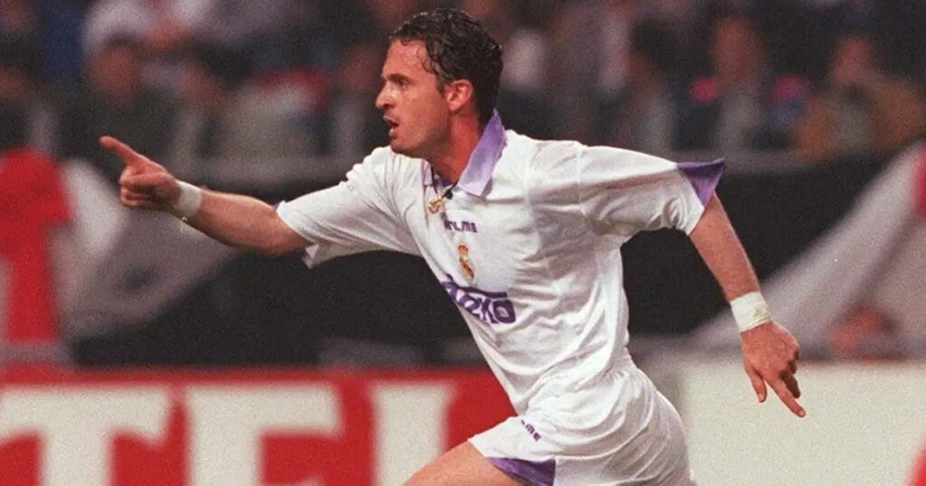 احتفال مياتوفيتش بهدفه الحاسم في نهائي دوري أبطال أوروبا 1998