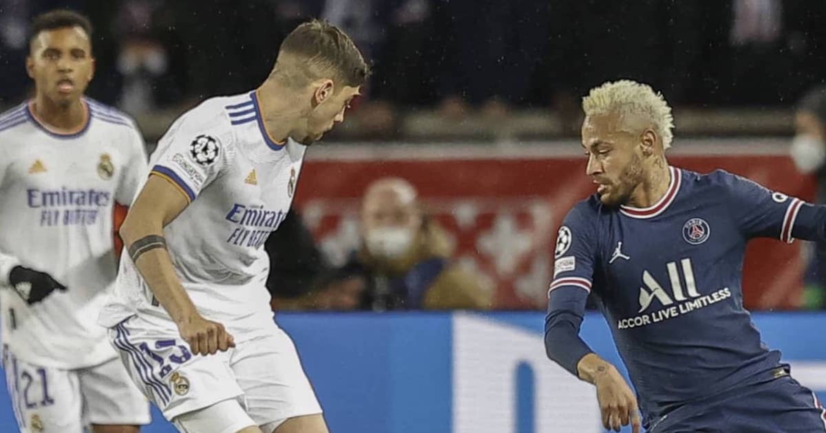 نيمار وفيدي فالفيردي في مباراة سان جيرمان وريال مدريد